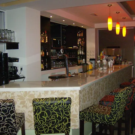 Amaryllis Отель 2*