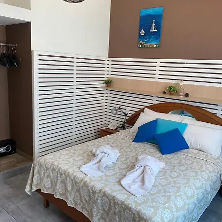 Отель Amaryllis 2*